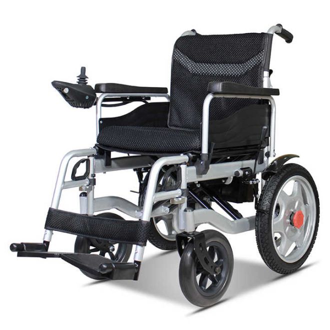What are the benefits of using an ultra-lightweight wheelchair?